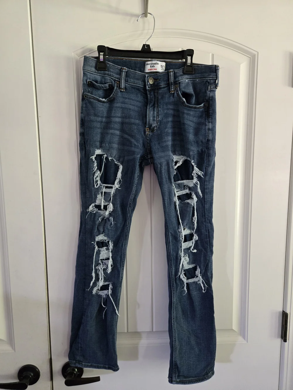 Abercrombie Kids Skinny Jeans 13/14 Blue Distressed Ripped Shredded Denim